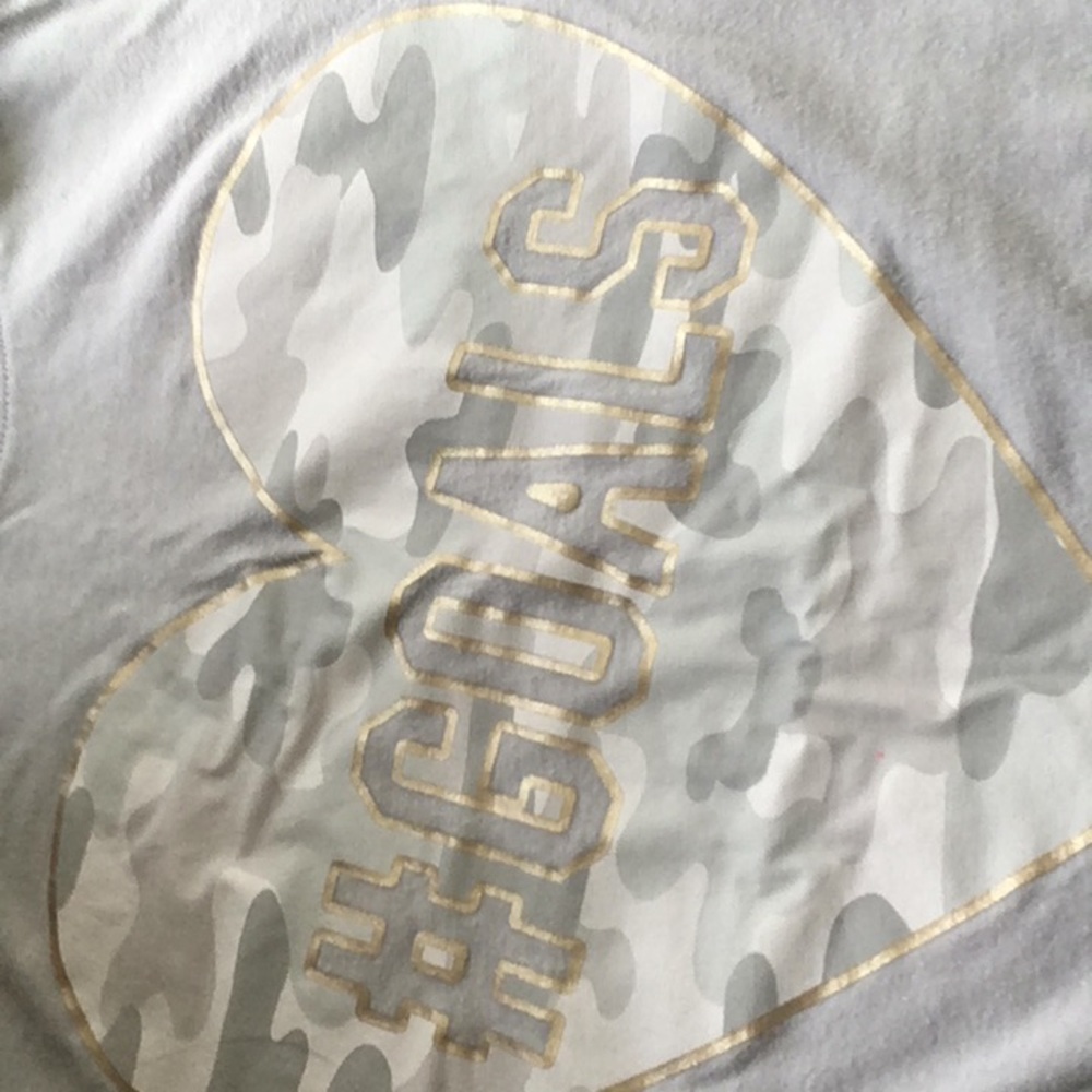 I’m am selling this shirt which says #goals